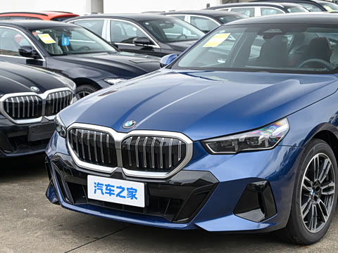 2026�� �Ŀ� 530Li ������ M�˶���װ