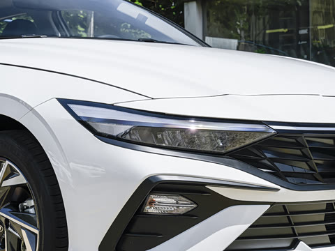 2026�� 1.5L CVT GLX��Ӣ��