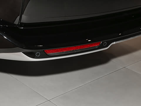 2026�� 3.0 L6 400PS AB�����