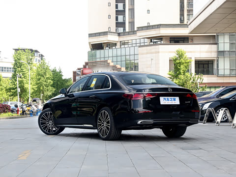 2026�� �Ŀ� E 300 L �����