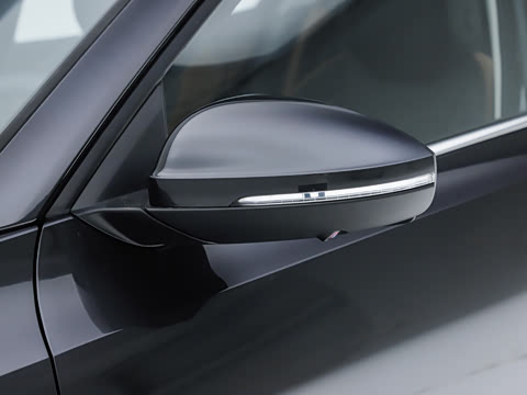 2026�� S 300TSI ������