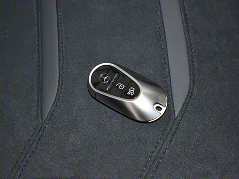 2026�� AMG C 43 4MATIC