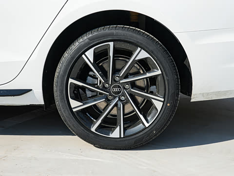 2026�� 200���������� 40 TFSI ʱ�ж�����