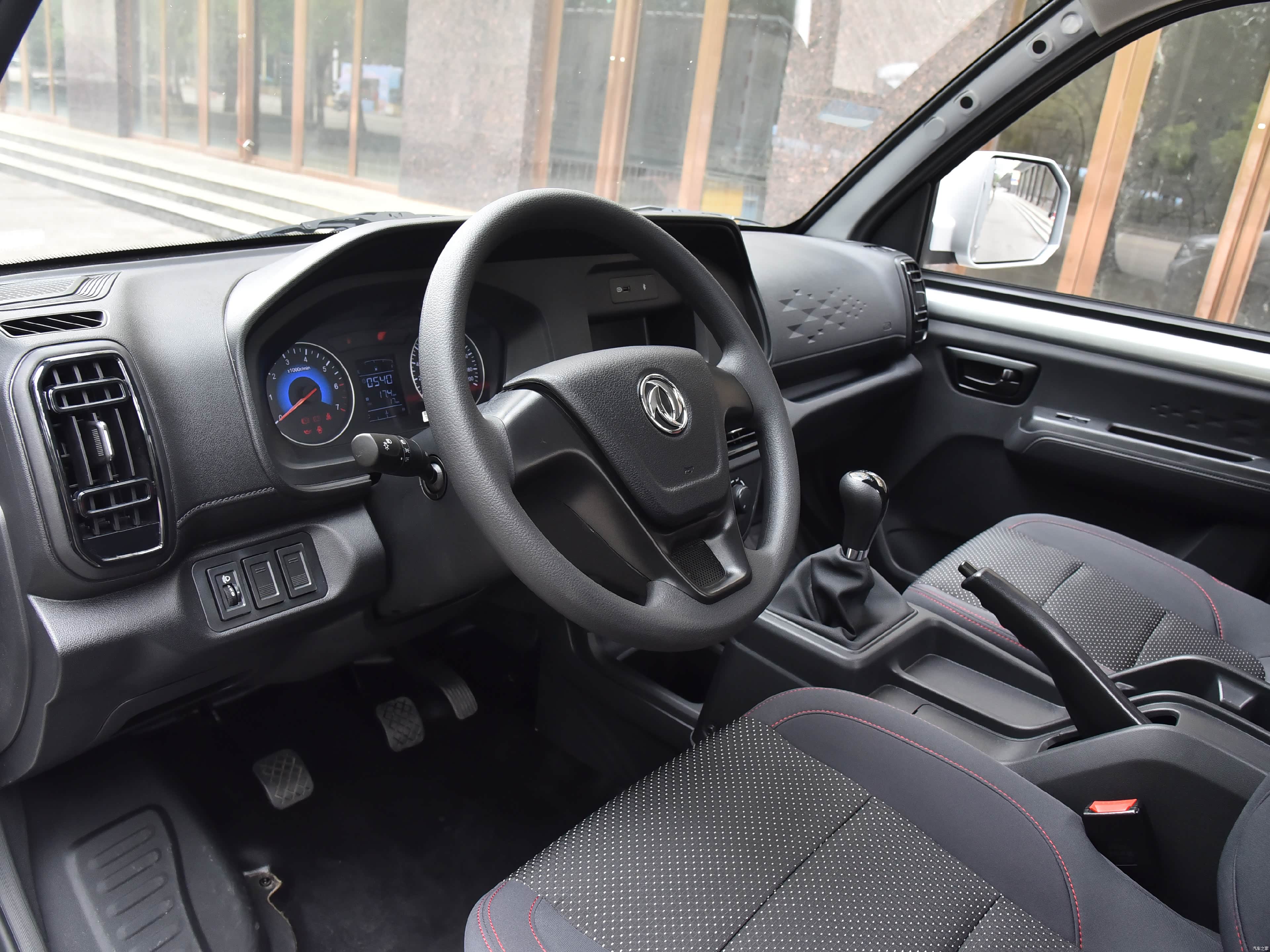 Dongfeng D71, миниатюра 13