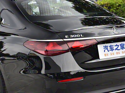 2026�� E 300 L ������