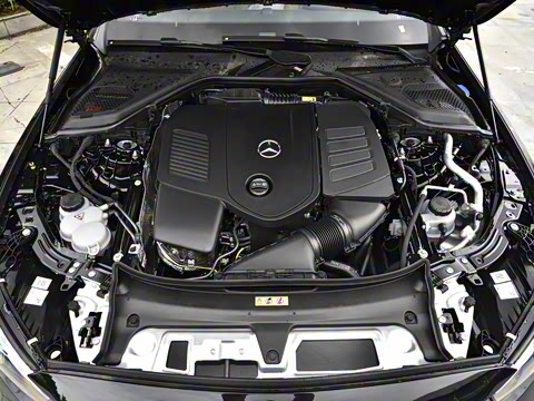 2026�� E 300 L ������