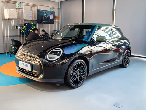 2025�� PAUL SMITH ���ʦ��