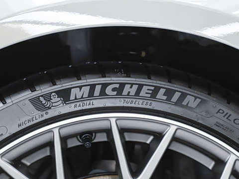 2026�� Carrera 3.0T