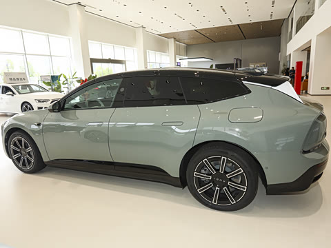 2026�� �ȷ�quattro��