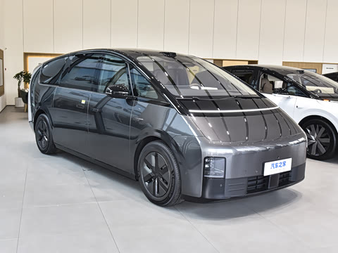 2025�� Ultra ���ܻ��°�