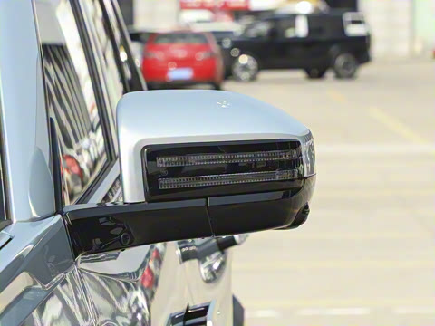 2025�� 501KM ����Ultra��