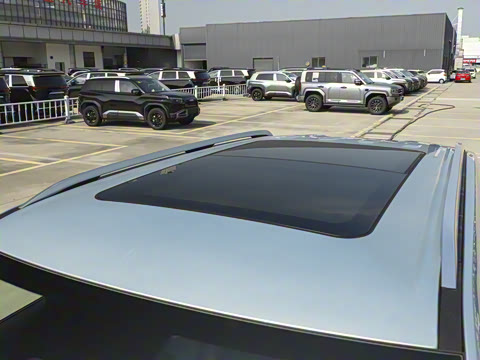 2025�� 501KM ����Ultra��