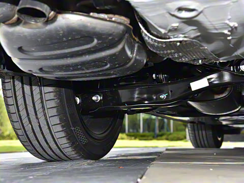 2026�� L 300TSI DSG ������