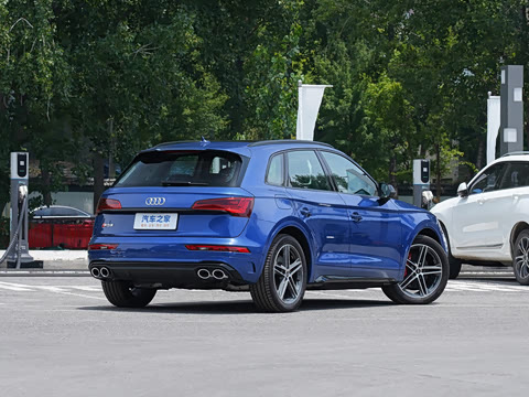 2024�� 3.0 TFSI quattro