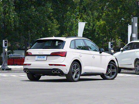 2024�� 3.0 TFSI quattro