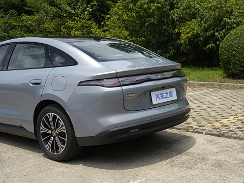 2026�� DM-i 320KM׿Խ��