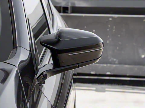 2025�� M50 xDrive