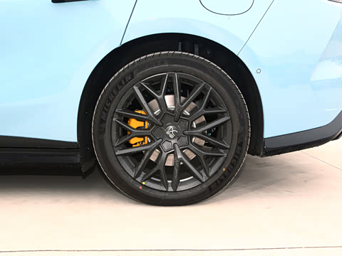 2025�� EV 701KM�����״��콢��