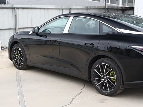 2025�� �Ŀ� 708MAX 200kW