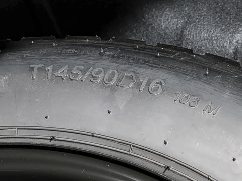 2027�� 1.5L ������