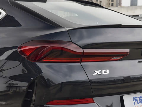 2026�� xDrive40i M�˶���װ