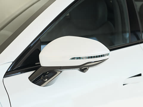 2026 007+  308 Ultra+״