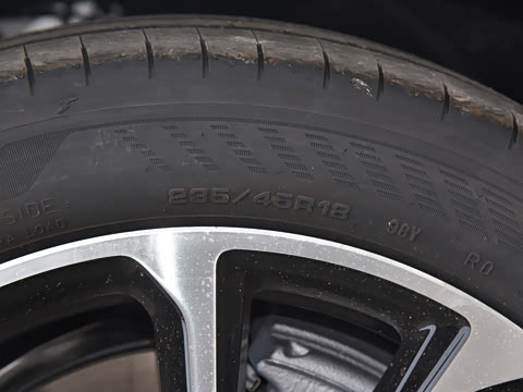 2026�� 2.0T �˶���