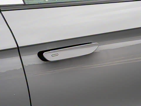 2025�� EV �Ǽݰ� 635KM�콢��