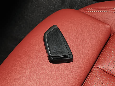 2026�� 325Li M�˶���װ