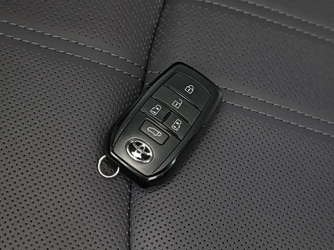 2027�� 2.5L ˫��������������