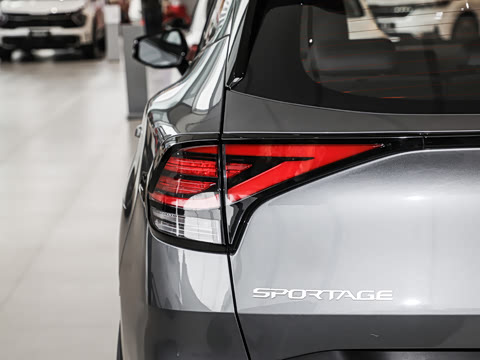 2025�� 2.0T ��������������