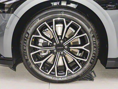 2025�� �����������Ǽݰ� 100kWh