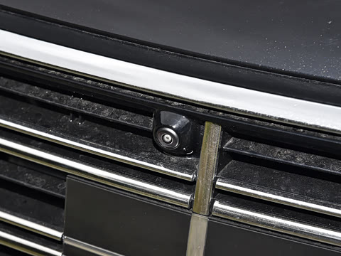 2026�� E 300 L ʱ����