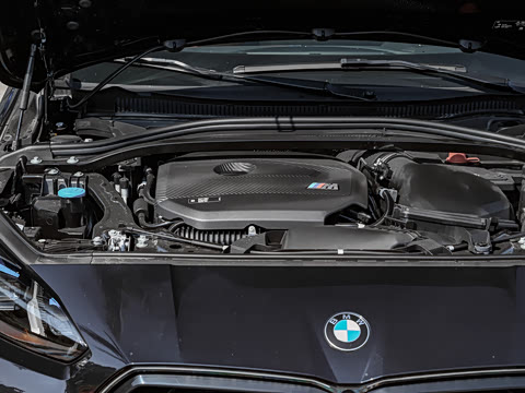 2026�� M235L