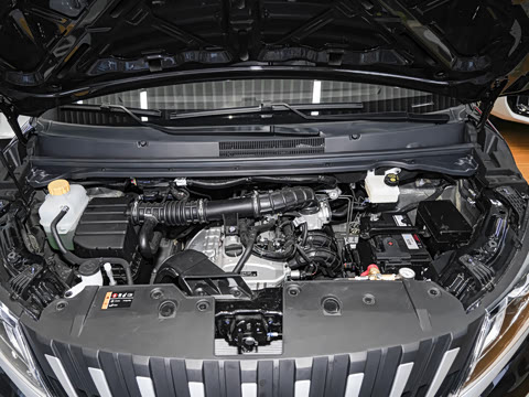 2026�� 2.0L �ֶ����ᾫӢ�� 7�� CNG