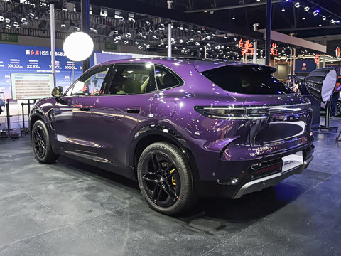 2026�� ���� 715 ULTRAǬ����