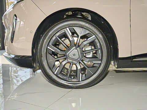 2025�� 670 Pro��