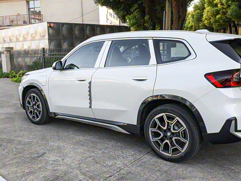 2025�� xDrive30L X�����װ