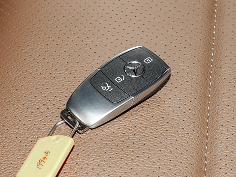 2025�� �Ŀ� GLE 350 4MATIC ʱ����