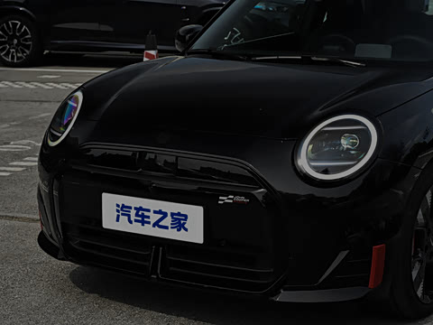 2026�� JOHN COOPER WORKS �ڱ��ر��