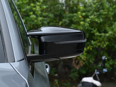 2026�� M3���а� M xDrive ������