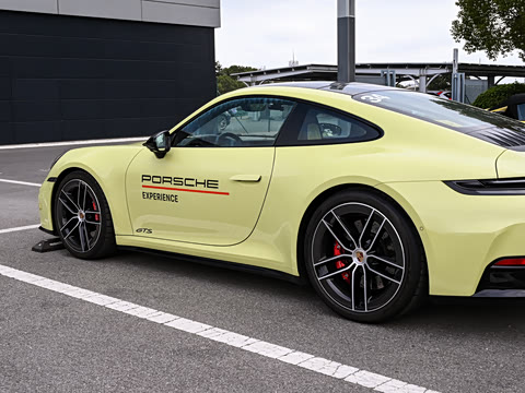 2026�� Carrera GTS 3.6T