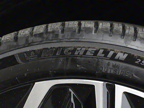 2025�� ����200 Max