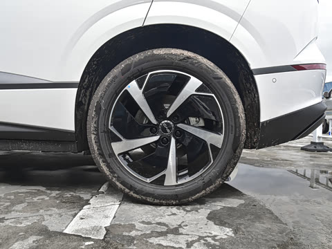 2026�� EV 605�콢��