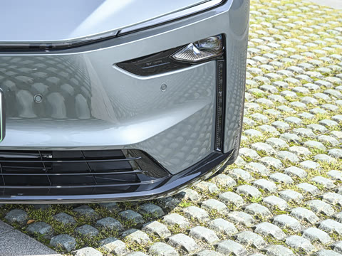2026�� 710 Ultra�����״��