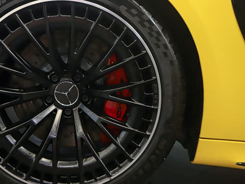 2026�� AMG CLE 53 4MATIC+ ������ܳ�
