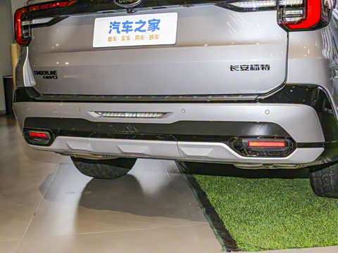 2025�� 2.3T EcoBoost ���ش�Խ�� 5��