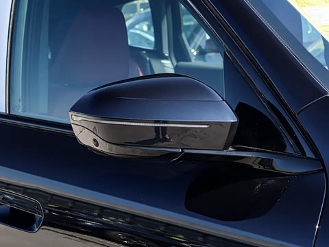 2026�� xDrive25L M�˶���ҹ��װ