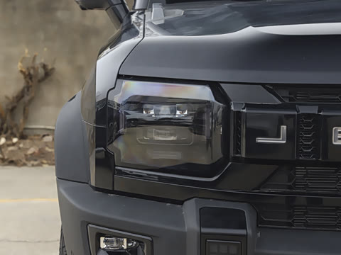 2026�� 211km XWD ����