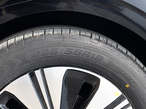 2026�� EM-i 235km ̽��+��